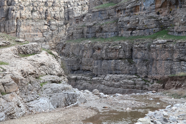 دره کمر شکسته دره کمر شکسته