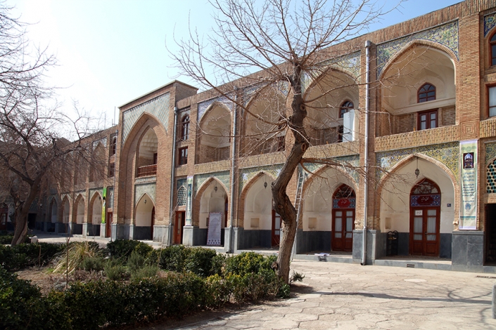 مدرسه عباس قلی خان شاملو،اثار تاریخی فرهنگی شهر مشهد