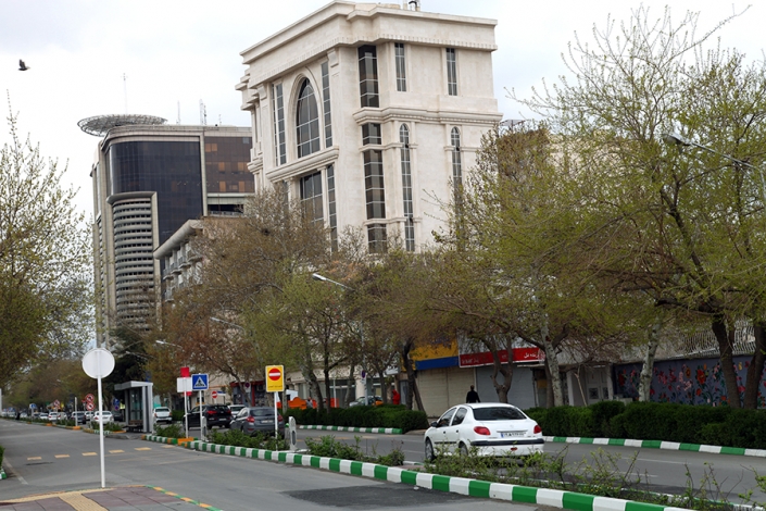 خیابان دانشگاه،مرکز خرید،دیدنی های شهر مشهد،مشهد گردی