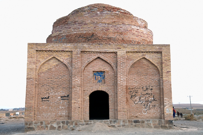 چهار طاقی چلاقی،جاذبه های تاریخی فرهنگی شهر مشهد،جاهای دیدنی مشهد