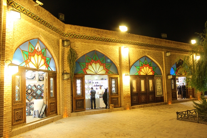 کاروانسرای بابا قدرت،دوره قاجار،جاذبه های تاریخی فرهنگی شهر مشهد