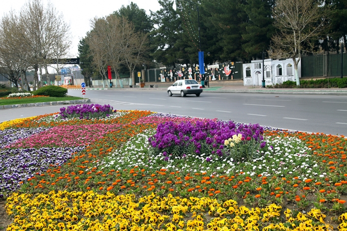 خیابان احمد اباد خیابان احمد اباد،مرکز خرید،دیدنی های شهر مشهد،مشهد گردی