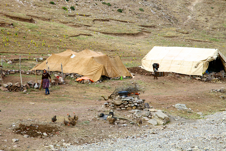 روستای در بیابان روستای در بیابان